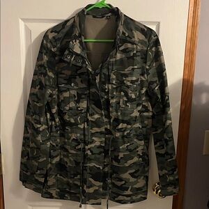 PEACH Camouflage Utility Jacket for Women